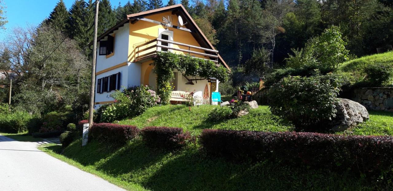 Villa Kuca Juraj à Brod na Kupi Extérieur photo