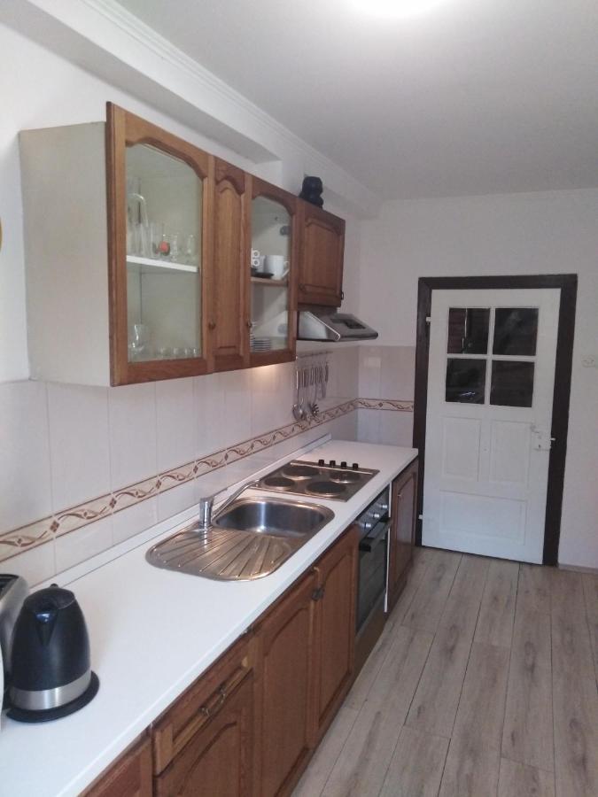 Villa Kuca Juraj à Brod na Kupi Extérieur photo